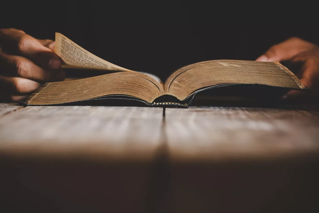 Was ist die wahre Geschichte von Jesus Christus?